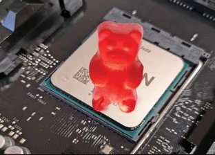 Here's What Happens When You Use A Gummy Bear On Your PC CPU